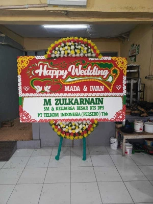 Papan Bunga di Leyangan Ungaran Timur